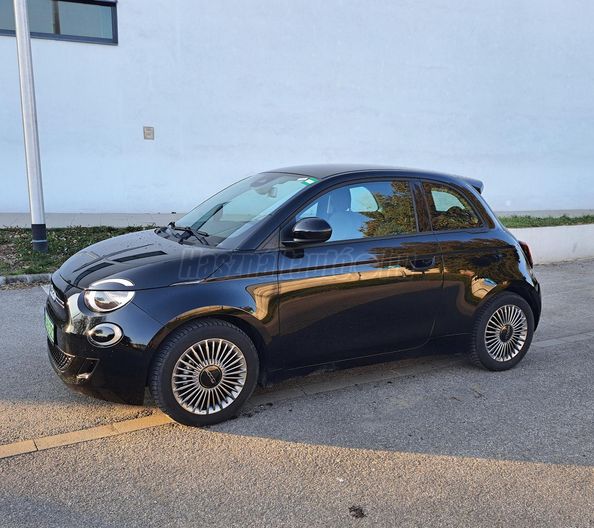 FIAT 500 500e 23,8kWh (Automata)