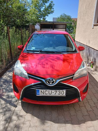 TOYOTA YARIS 1.0 Active