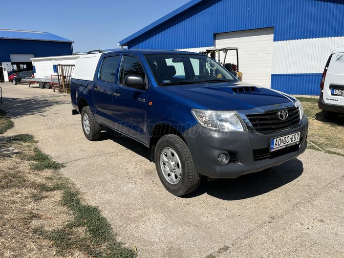 TOYOTA HILUX 2.5 D-4D 4x4 Double Comfort AC