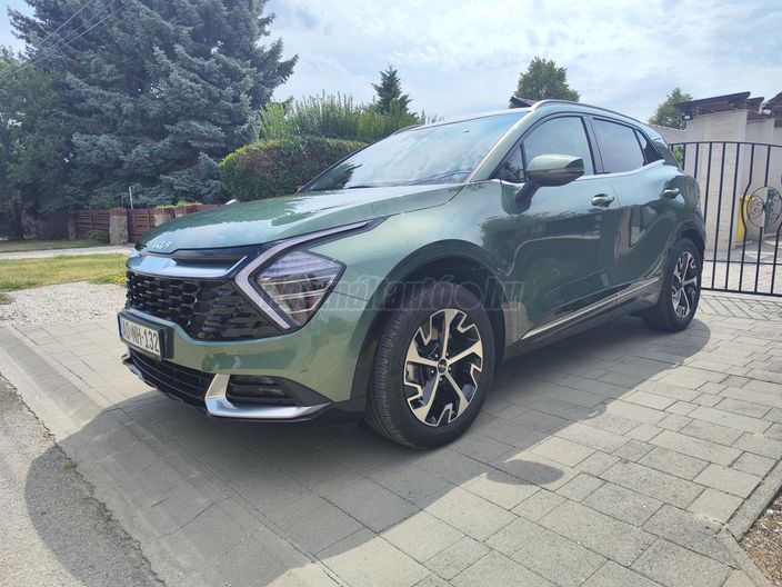 KIA SPORTAGE 1.6 T-GDI Essence Top Edition