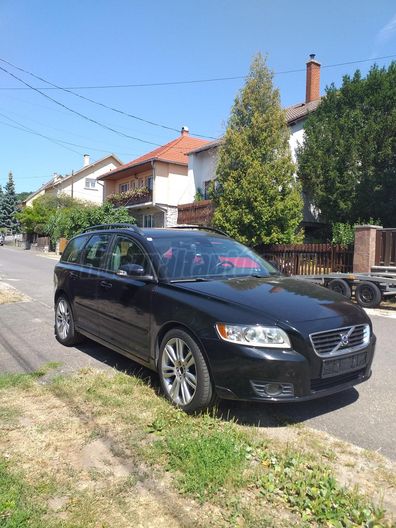 VOLVO V50 2.0 D Momentum Powershift