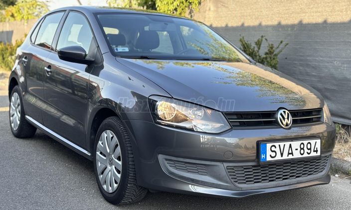 VOLKSWAGEN POLO 1.2 70 Trendline