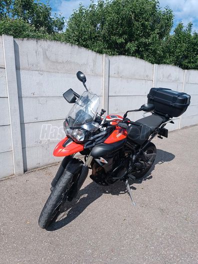 TRIUMPH TIGER 800 XC