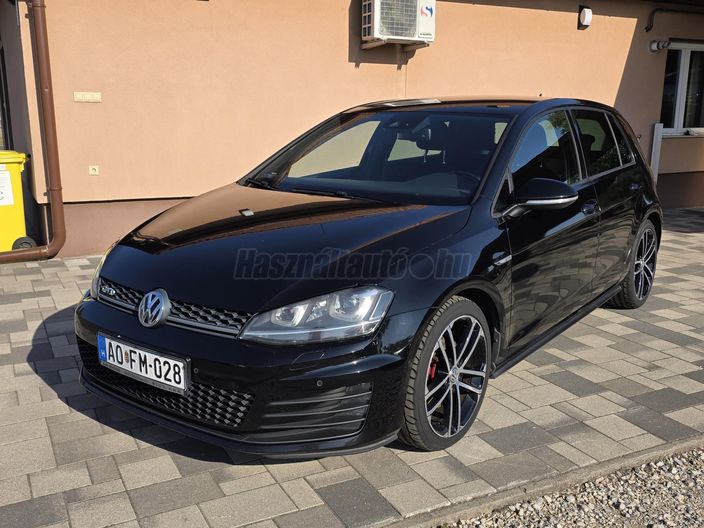 VOLKSWAGEN GOLF VII 2.0 TDI BMT Highline Euro 6