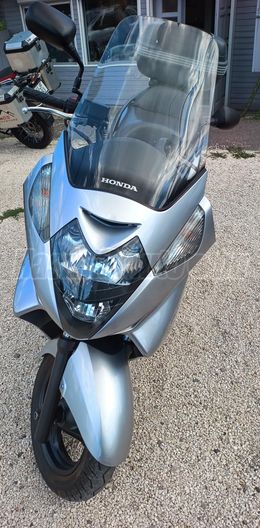 HONDA SILVER WING 400