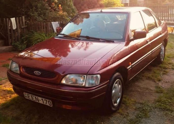 FORD ESCORT 1.6 16V CLX