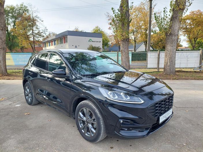 FORD KUGA 1.5 EcoBoost ST-Line X