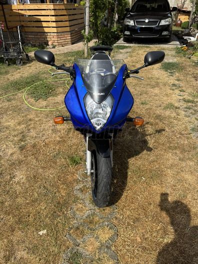 SUZUKI GS