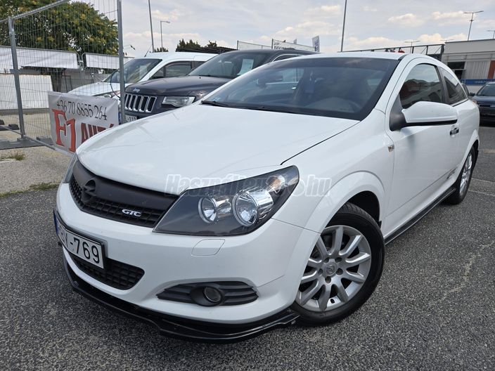 OPEL ASTRA H 1.8 GTC Essentia