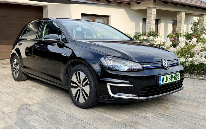 VOLKSWAGEN GOLF VII e-Golf