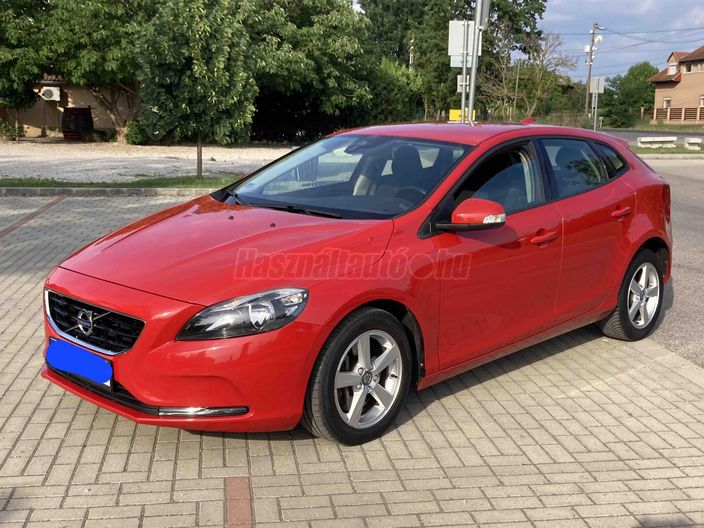 VOLVO V40 2.0 D [D2] Inscription Geartronic