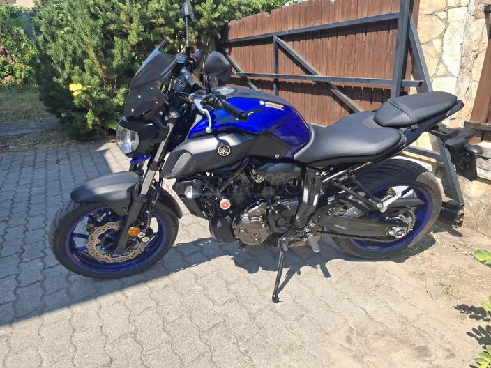 YAMAHA MT-07