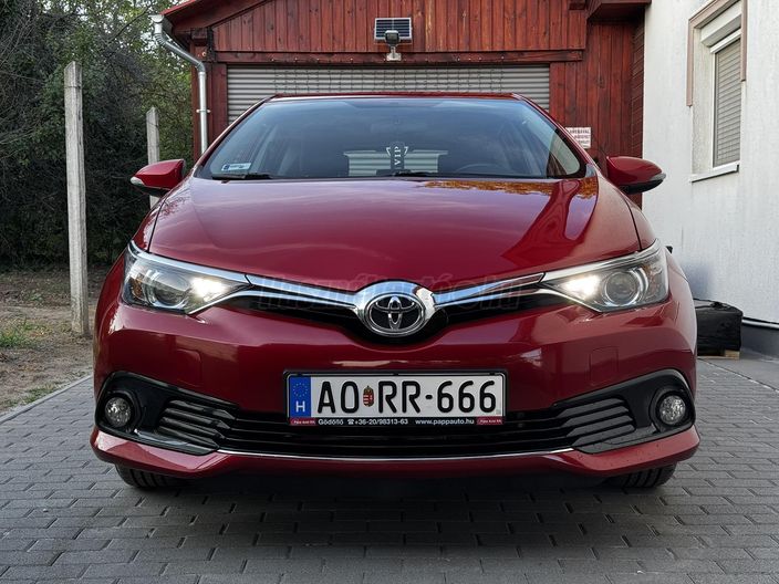 TOYOTA AURIS 1.6 Active Comfort