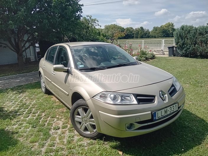 RENAULT MEGANE 1.6 Monaco