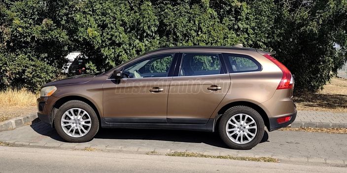 VOLVO XC60 2.4 D [D5] Geartronic