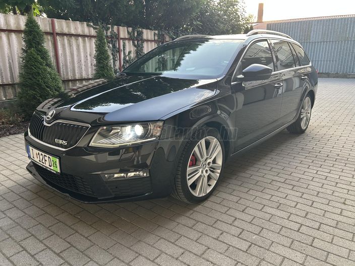 SKODA OCTAVIA Combi 2.0 CR TDI RS DSG