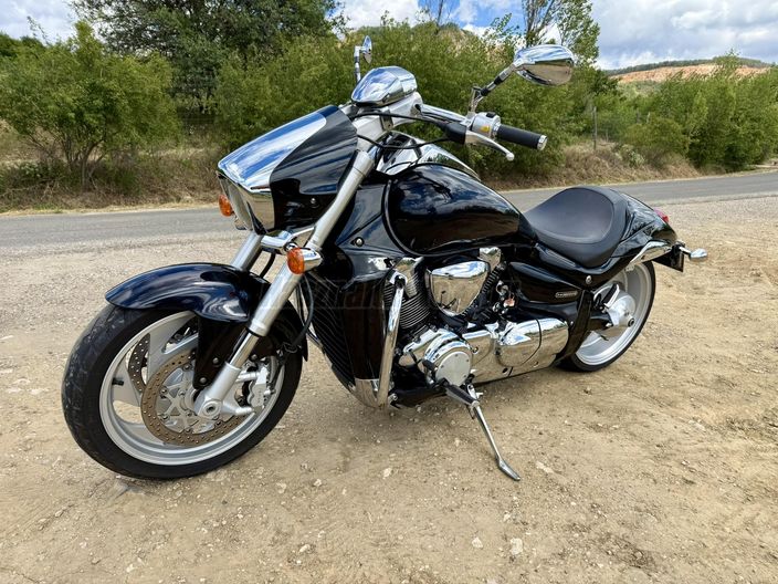 SUZUKI VZR 1800M