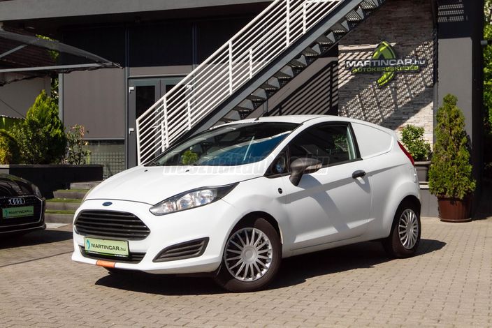 www.martincar.hu további 58 db Extra HD fénykép a FIESTA minden apró részletéről !!
