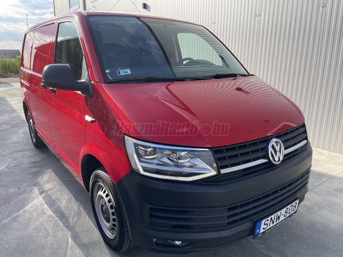 VOLKSWAGEN TRANSPORTER T6 2.0 TDi BMT DSG HT (3 személyes )