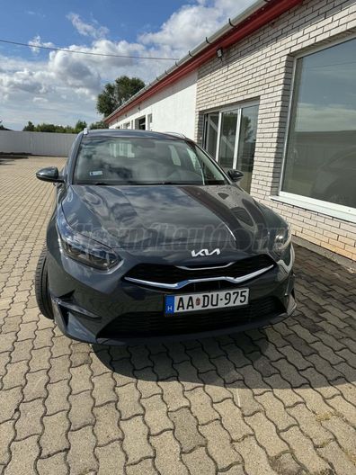 KIA CEE'D Ceed SW 1.5 T-GDI Silver