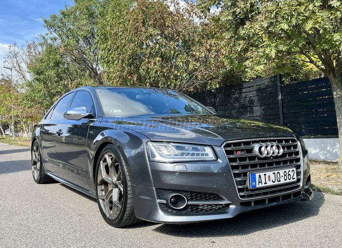 AUDI S8 4.0 V8 TFSI Bi-Turbo quattro Tiptronic ic