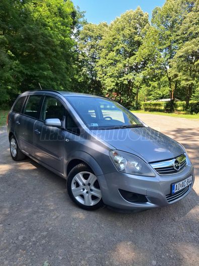 OPEL ZAFIRA B
