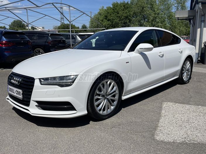 AUDI A7 Sportback 3.0 V6 TDI quattro S-tronic [5 személy]