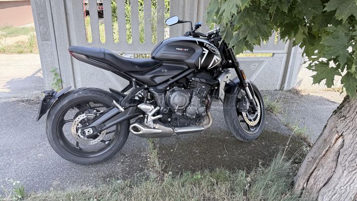 TRIUMPH TRIDENT