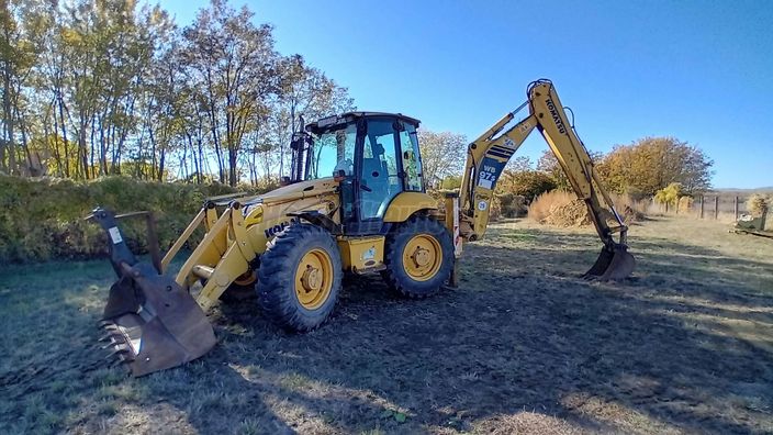 KOMATSU WB97S