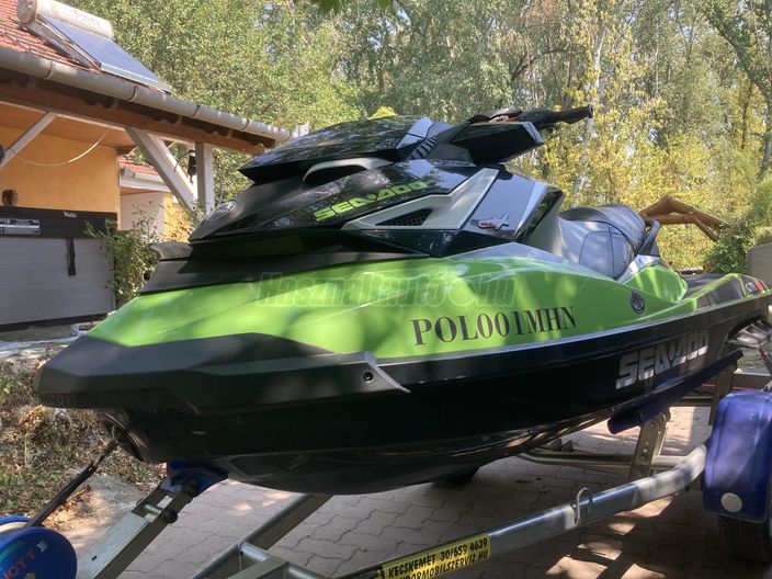 SEA-DOO GTRX-230