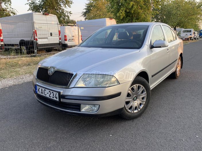 SKODA OCTAVIA 1.6 Ambiente