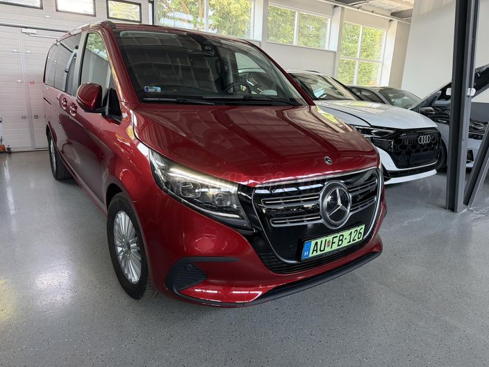 MERCEDES-BENZ EQV EQV300 L 90 kWh (Automata) (7 személyes )