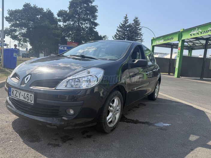 RENAULT CLIO 1.2 TCE 100 Cinetic