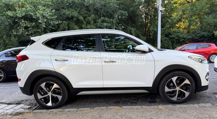 HYUNDAI TUCSON 1.7 CRDi HP Executive DCT