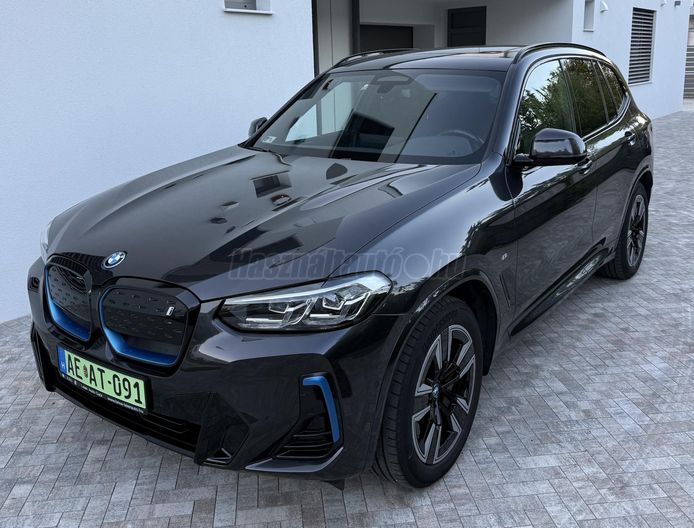 BMW IX3 73,9kWh