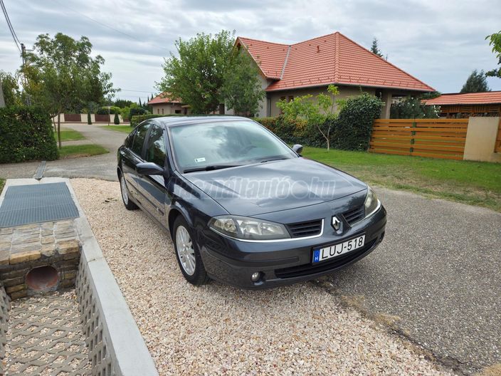 RENAULT LAGUNA 1.9 dCi Authentique