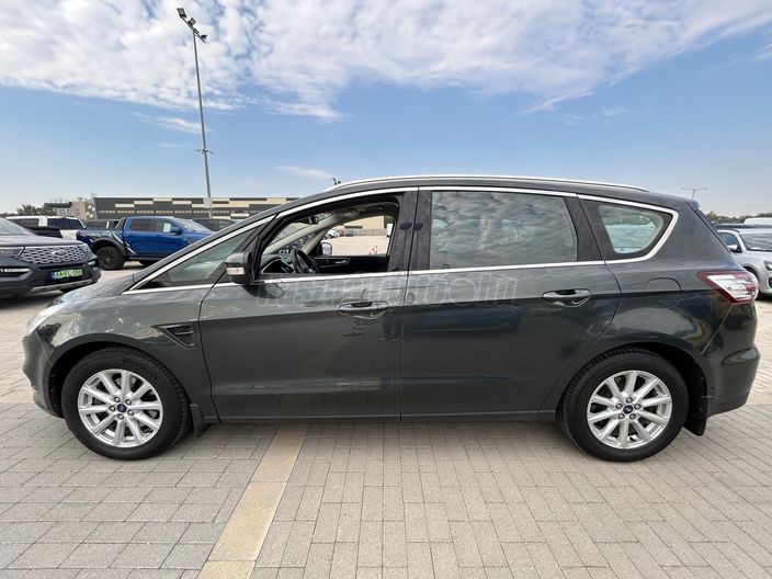 FORD S-MAX 2.0 SCTi EcoBoost Titanium (Automata) [7 személy]