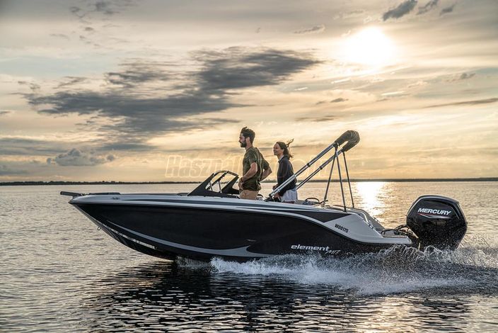BAYLINER ELŐRENDELÉSI AKCIÓ! ELEMENT M17 ÚJ 2027-ES KÜLMOTOROS MOTORCSÓNAK MOTOR NÉLKÜL