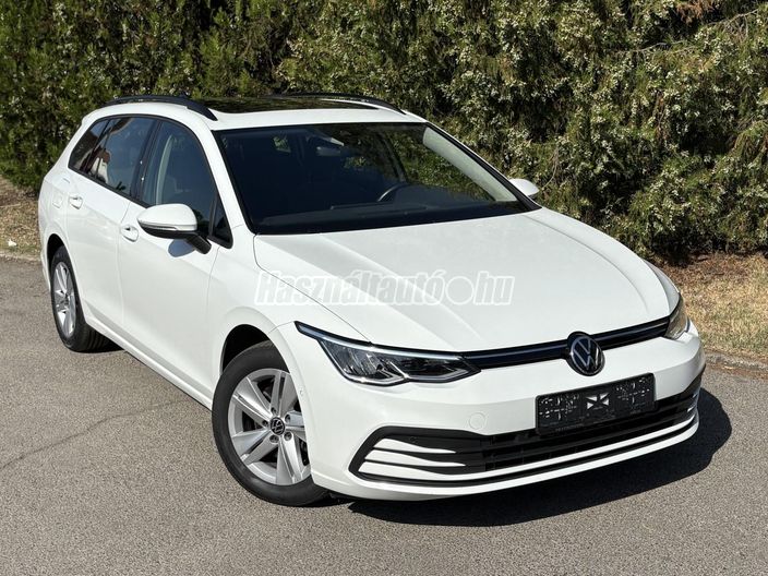 VOLKSWAGEN GOLF VIII Variant 2.0 TDI Life DSG