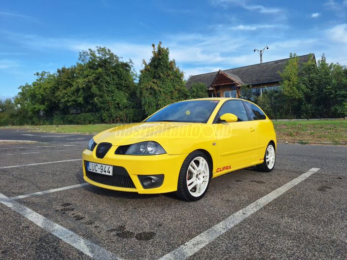 SEAT IBIZA 1.8T Cupra 180