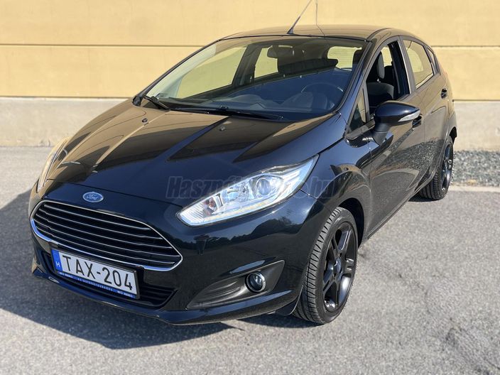 FORD FIESTA 1.25 Titanium Black