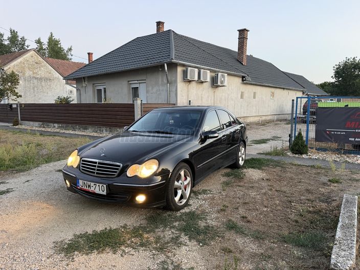 MERCEDES-BENZ C 200 Kompressor Avantgarde