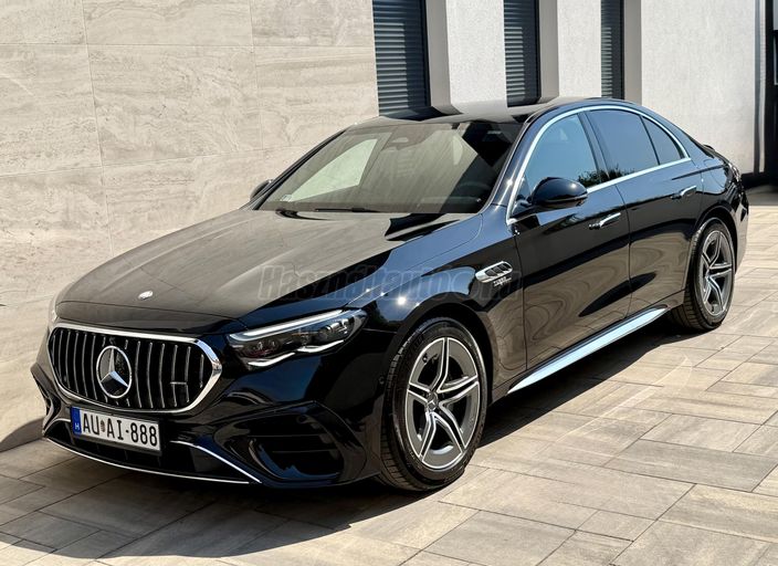 MERCEDES-AMG E 53 4MATIC+ 9G-TRONIC Plug-in hybrid drive