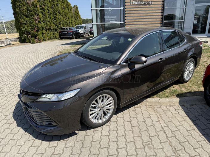 TOYOTA CAMRY 2.5 Hybrid Executive CVT