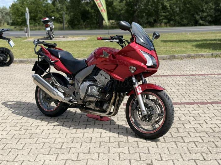 HONDA CBF 1000