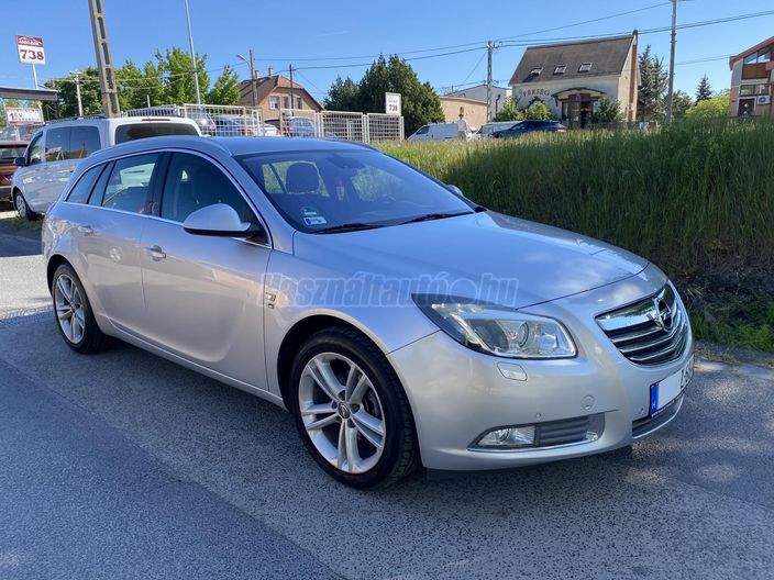 OPEL INSIGNIA Sports Tourer 2.0 CDTI Cosmo
