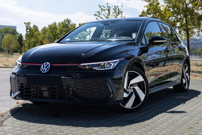 VOLKSWAGEN GOLF VIII 2.0 TSI GTI DSG