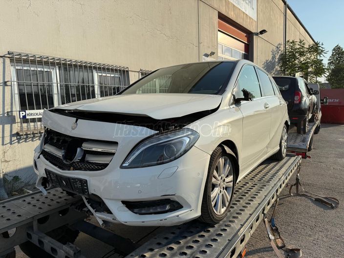 MERCEDES-BENZ B 180 CDI (Automata)