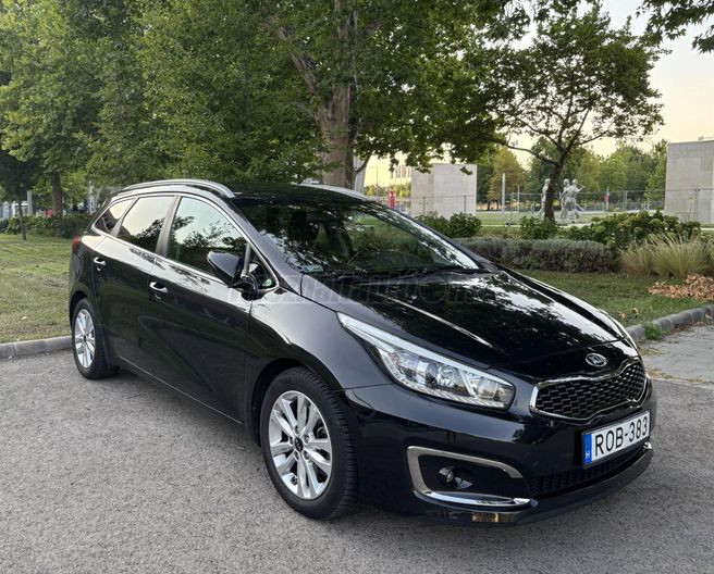 KIA CEE'D SW 1.6 GDI EX Prémium DCT