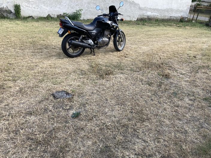 HONDA CB 500